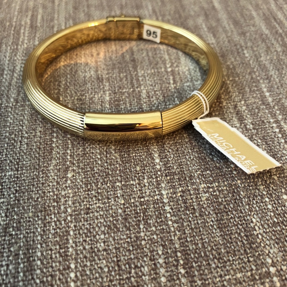 NWT Michael Kors Magnetic Bangle